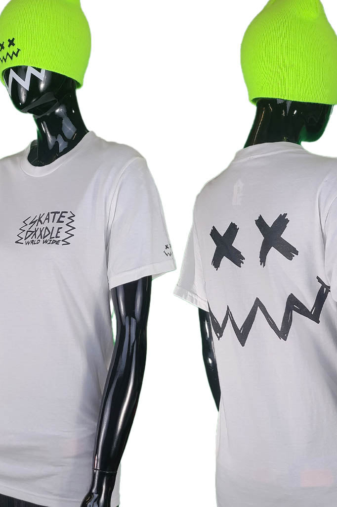 Sk8 Wrld Wide + Smilexx (Small)